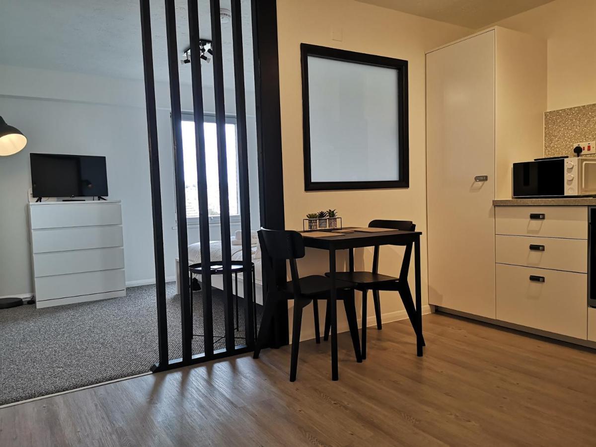 Ferienwohnung Eastcliff Escape Folkestone Exterior foto